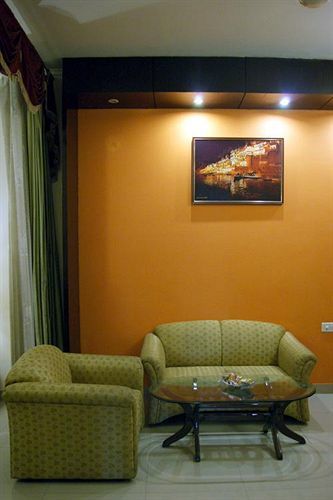 ורנאסי Hotel New Temples Town מראה חיצוני תמונה