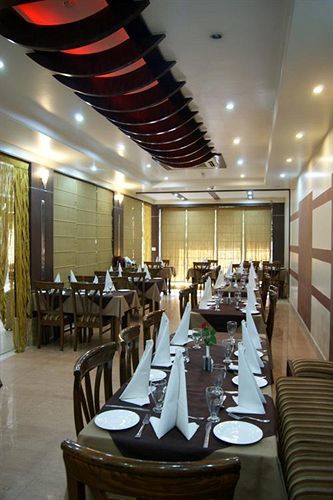ורנאסי Hotel New Temples Town מראה חיצוני תמונה