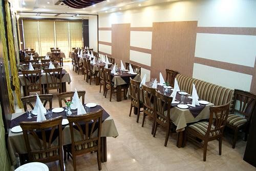 ורנאסי Hotel New Temples Town מראה חיצוני תמונה