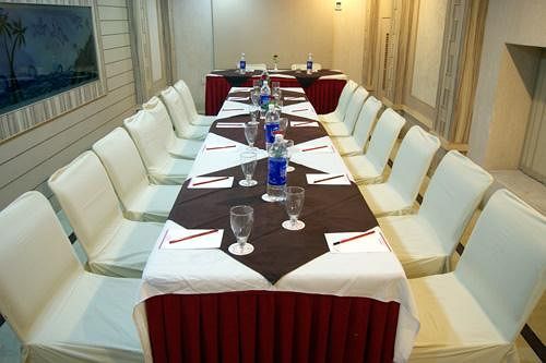 ורנאסי Hotel New Temples Town מראה חיצוני תמונה